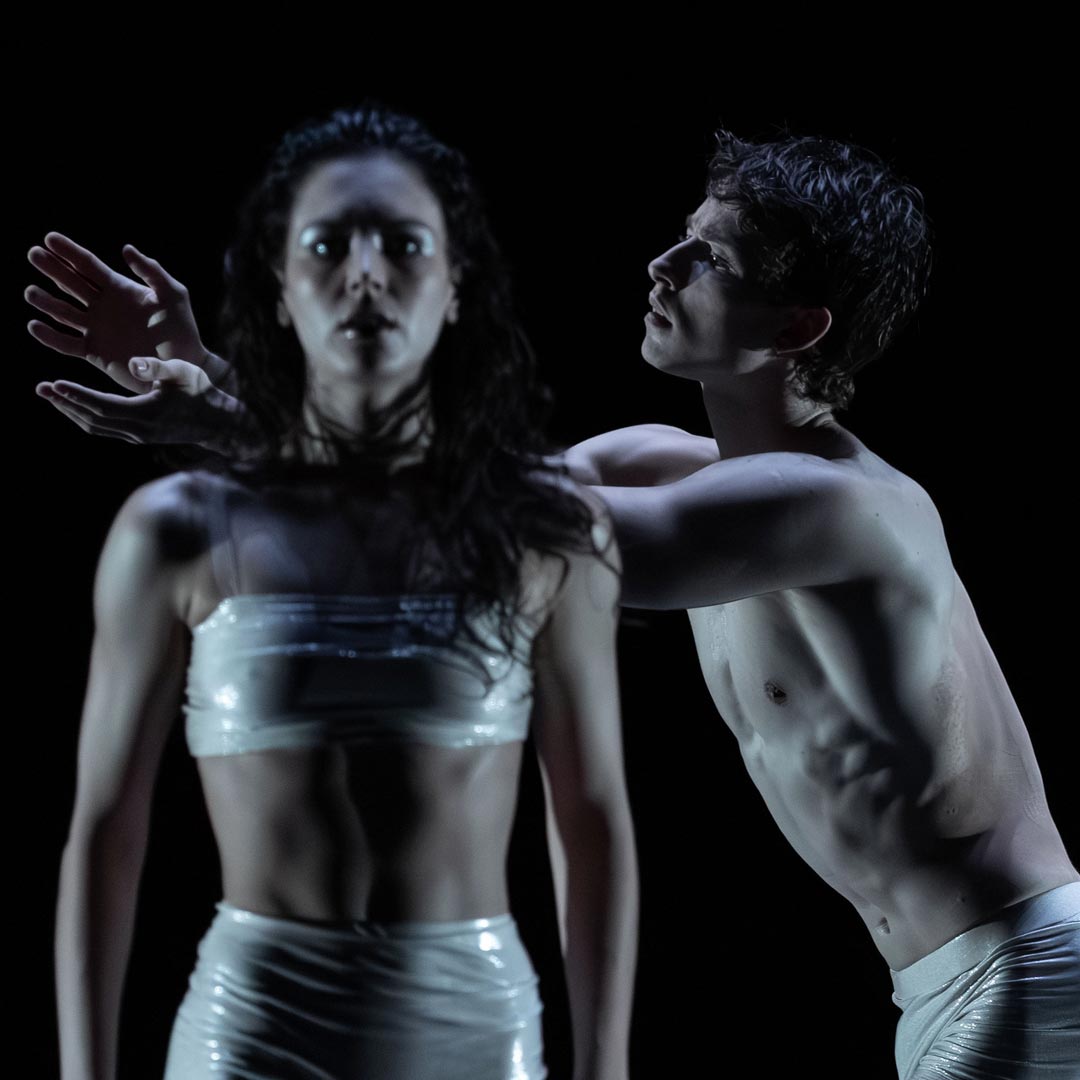 Konstellationen – eine Premiere des Bayerischen Staatsballetts im Münchner Prinzregententheater