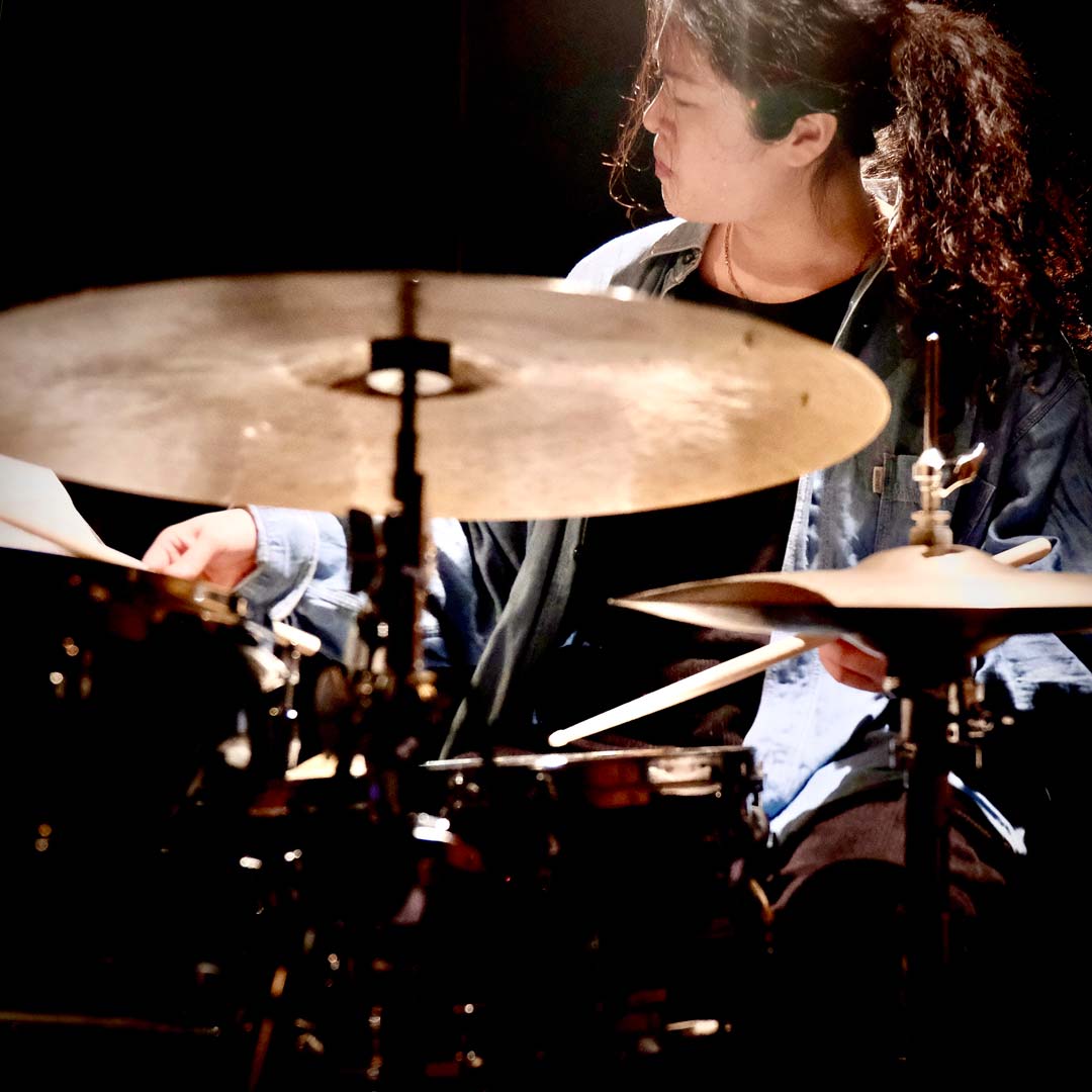 Sun-Mi Hong