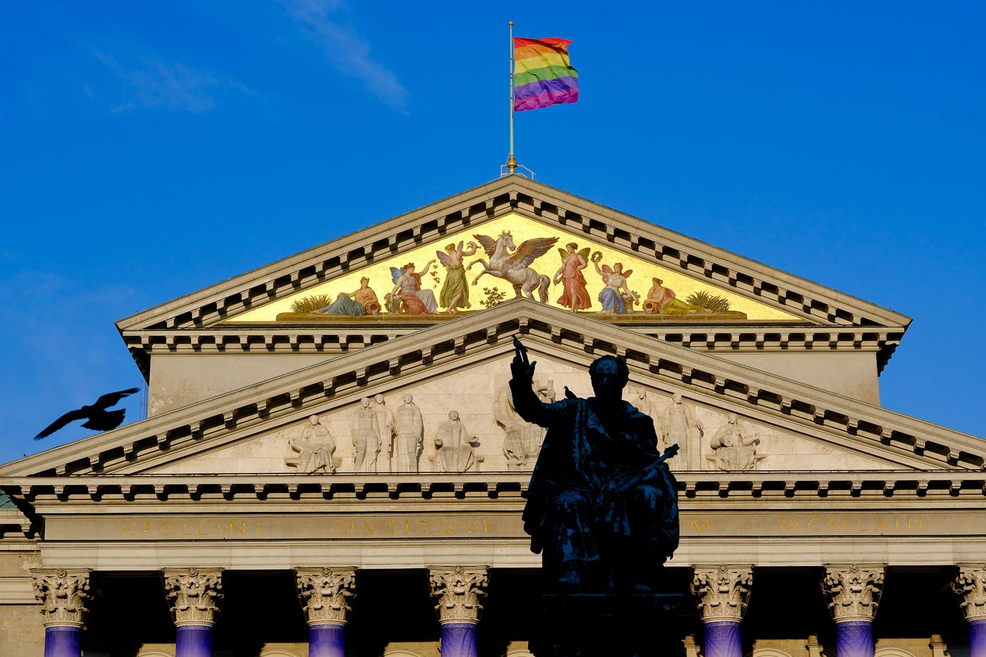 Unter dem Regenbogen